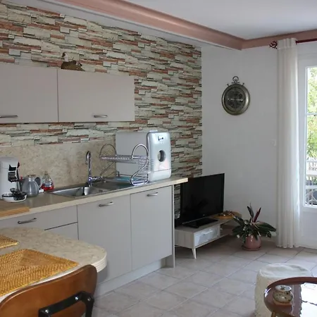 Les Milahinas Apartment Lescure-d'Albigeois Exterior photo